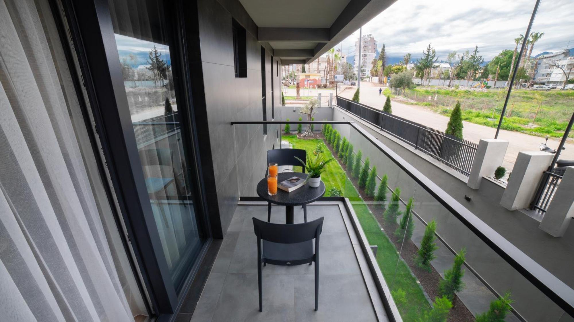Stile Suite Marine Hotel Antalya Bagian luar foto